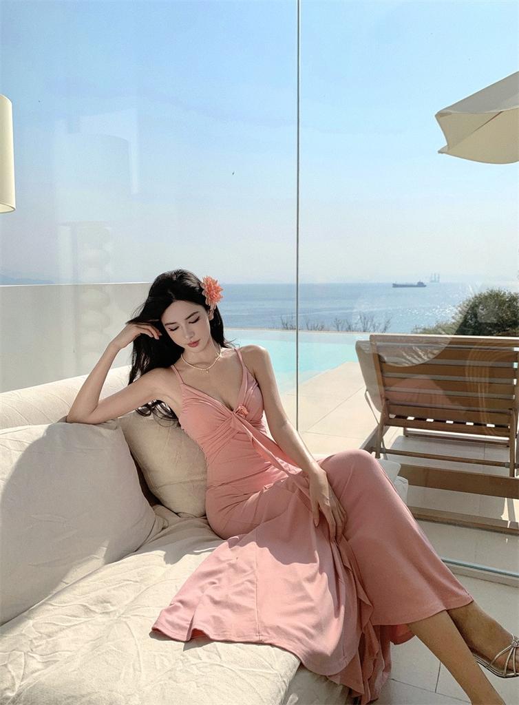Spot Sexy Royal Sister Wind V-Neck Suspender Dress White Pink Waist Slim Sleeveless Hip Wrap Long Dress
