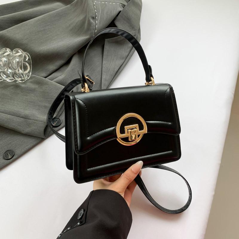 Шикарная модная сумка 2024 Лето Новая Корейский стиль Сумка через плечо Винтажная Большая вместимость чёрный