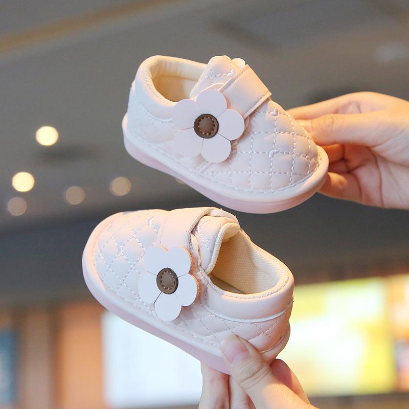 Infant Soft Sole Princess Squeaky Walking Shoes - Spring & Autumn Velcro Baby Girls' Shoes