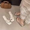 Water Diamond Style Toe Post Slide Sandals For Women Summer Fashion With Rubber Sole