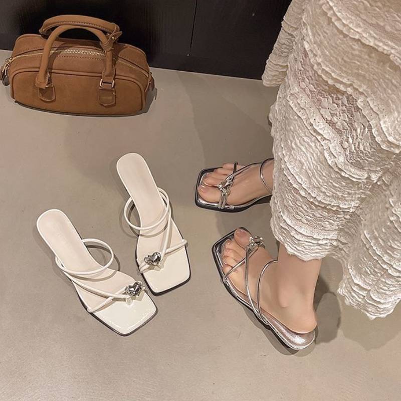 Water Diamond Style Toe Post Slide Sandals For Women Summer Fashion With Rubber Sole