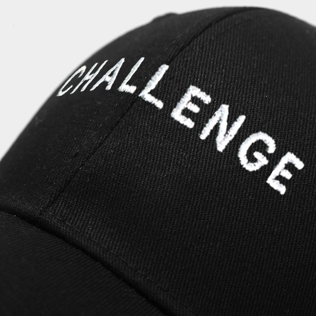 1“Challenge”fashionable embroidered baseball cap with sun protection for both men and women
