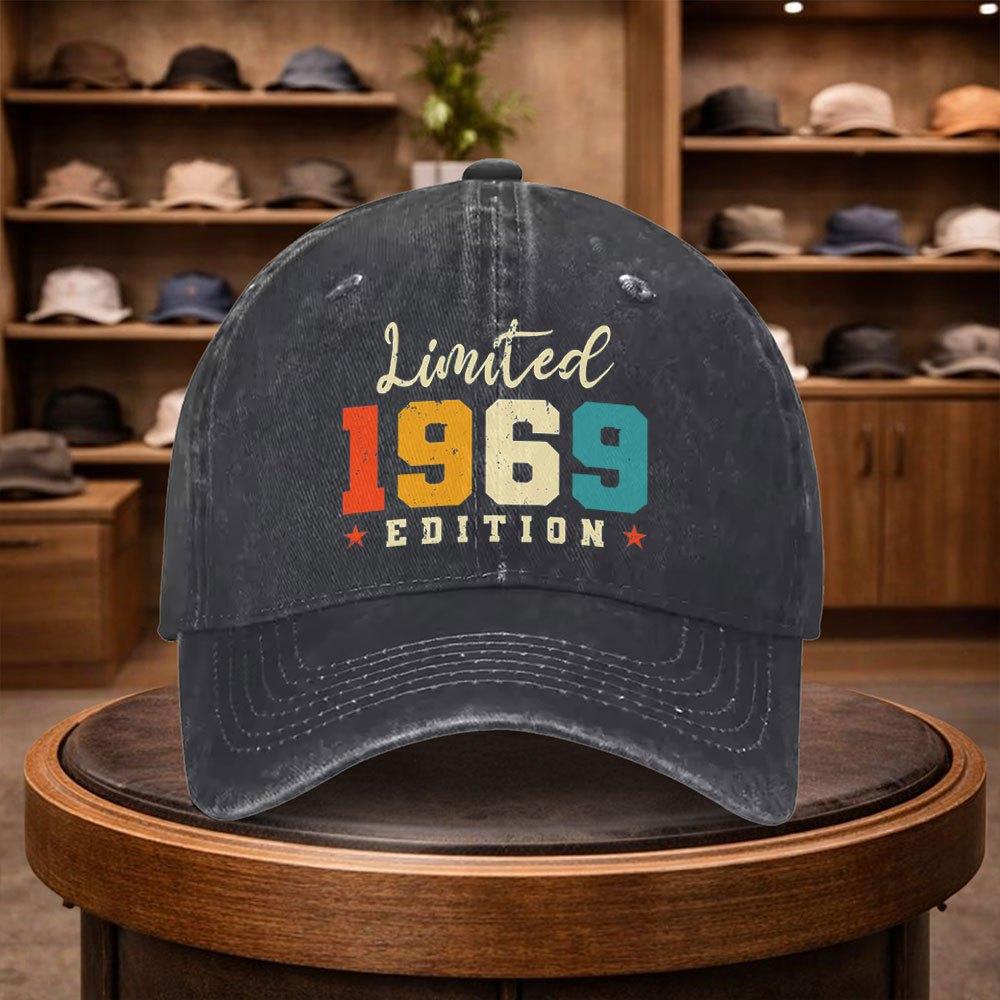 A Vintage MenS Baseball Cap Adjustable And Stylish for Outdoor Use Featuring an Urban Design This Lightweight And Fashi