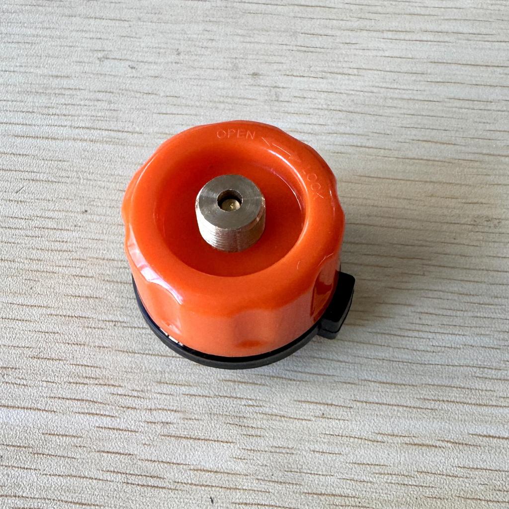 Multi-Function Outdoor Stove Adapter: Self-Locking Gas Tank Converter for Camping