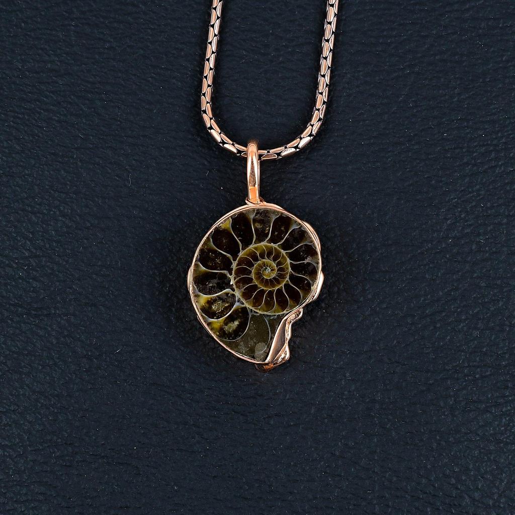 Colgante de cobre con piedra preciosa de amonita, hecho a mano, para regalo de boda.