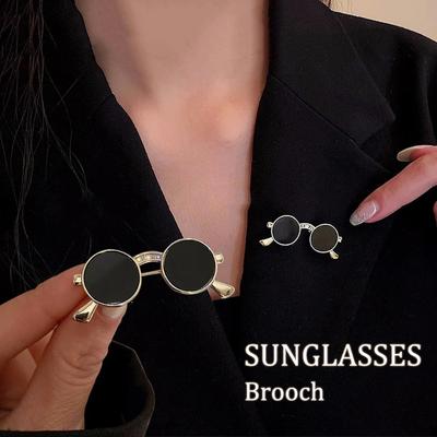 Hip Hop Glasses Brooches Pin Men Women Fashion Sunglasses Badge Brooch Lapel Pin Suit Shirt Decoration Clothing Accessories