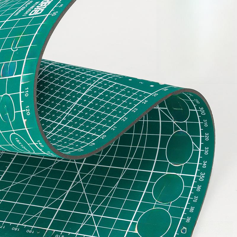 A3/A4/A5 Multi-Layer Black Core Cutting and Engraving Pad for Arts, Crafts, and Writing