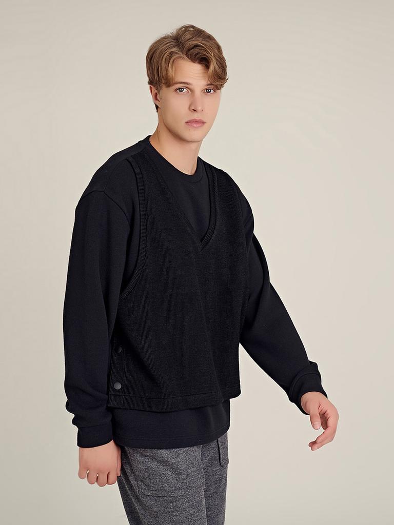 CUSTOMUS V-Neck Vest Layered Oversized Sweatshirt Cxs20Wkmta74