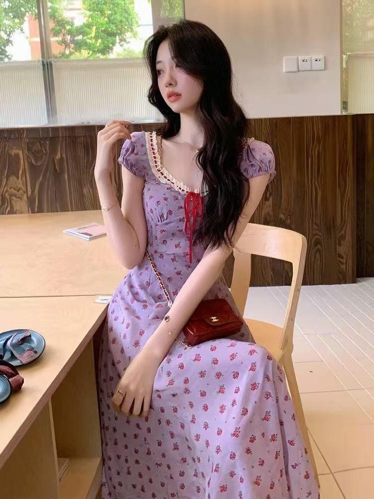Purple Floral Print Midi Dress 2026: New Style, Cinched Waist, Slimming, Vacation-Ready with Square Neck