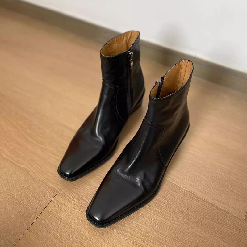 Short Boots Women's Autumn and Winter Heel Versatile Chelsea Boots Chubby Heel Boots Tide Pointed Martin Boots