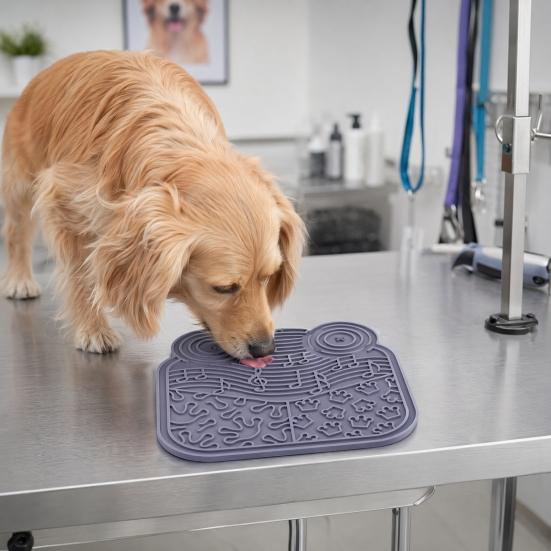 Pet Lick Mat, Suction Cup Slow Feeder Mat, Multi-Texture Design, Silicone Slow Feeding Mat for Cats And Dogs Thick Treat
