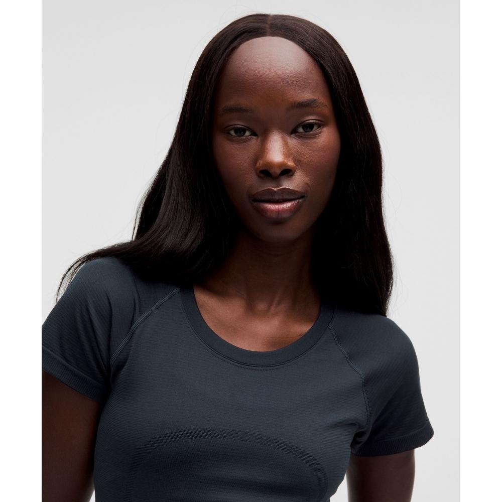 Lululemon Swiftly Tech Short Sleeve Shirt 2.0  Hip Length True Navy True Navy