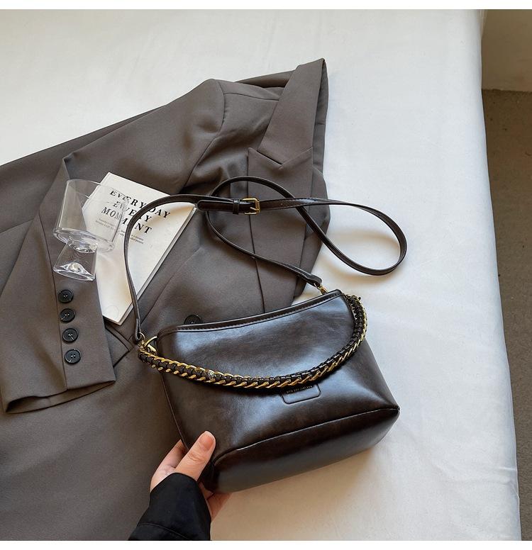 

Портативная сумка-цепочка премиум-класса женская 2025 новая универсальная сумка-мессенджер нишевый дизайн сумка на плечо