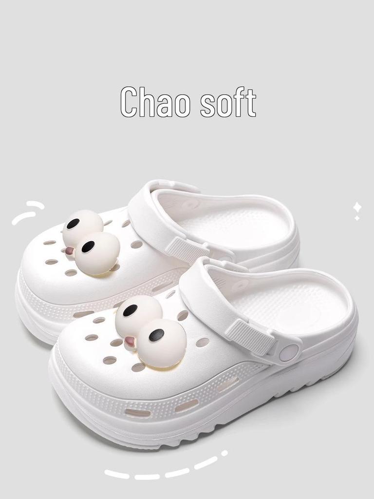 2025 Women's EVA Thick-Soled Cartoon Closed-Toe Sandals & Slippers: Summer Fashion, Height-Boosting Beachwear