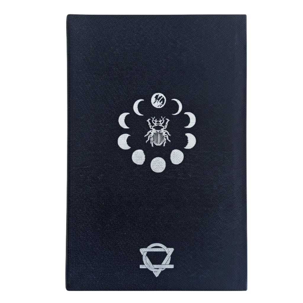 Black Gratitude Journal with Silver Lining – 120 pages – I am Thankful For