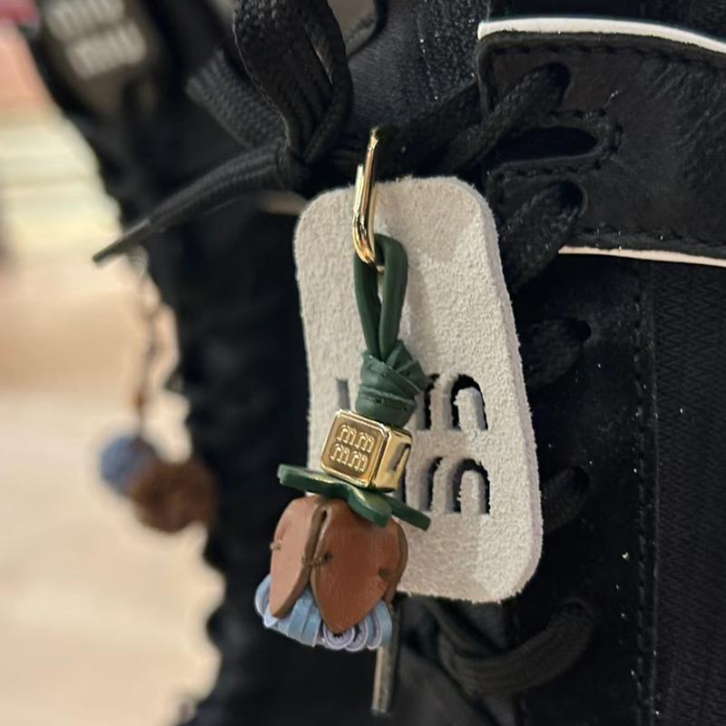 Flower Leather Bags Charm Ornaments Cowhide Flower Decorative Hanging Tassels Car Handbag