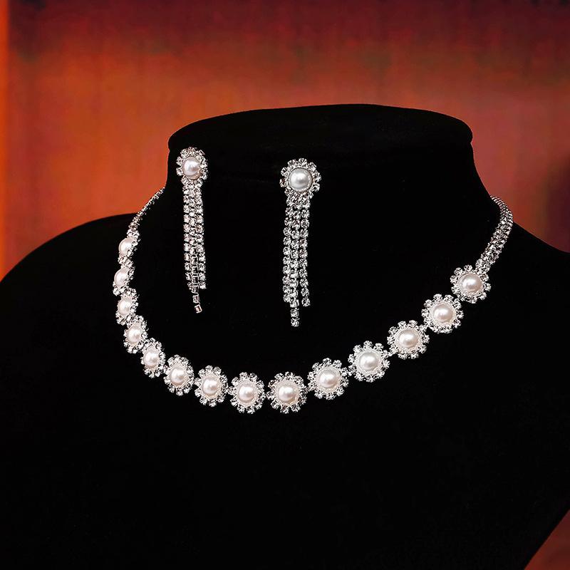 Pearl  Flower Necklace Earring Set Simple Everything Choker Clavicle Chain Earring Set