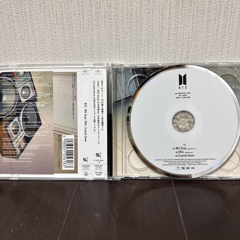 [USED] BTS Lights FAKE LOVE MIC Drop CD DVD 3-disc set