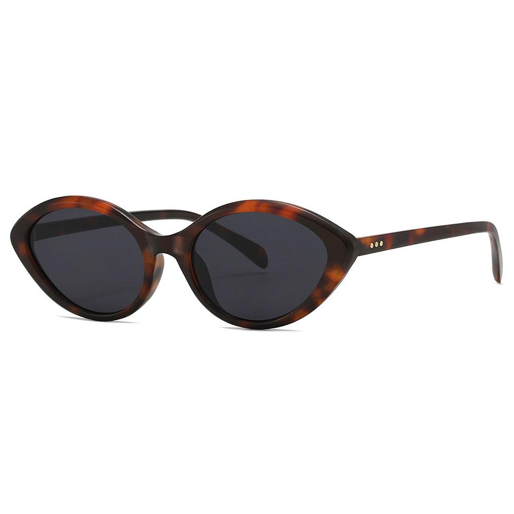 

Premium Vintage y2k Thin Big Frame Oval Sunglasses ladies For Men Popular Luxury Designer Sun Glasses Punk Rivet Eyeglasses UV400 As the picture