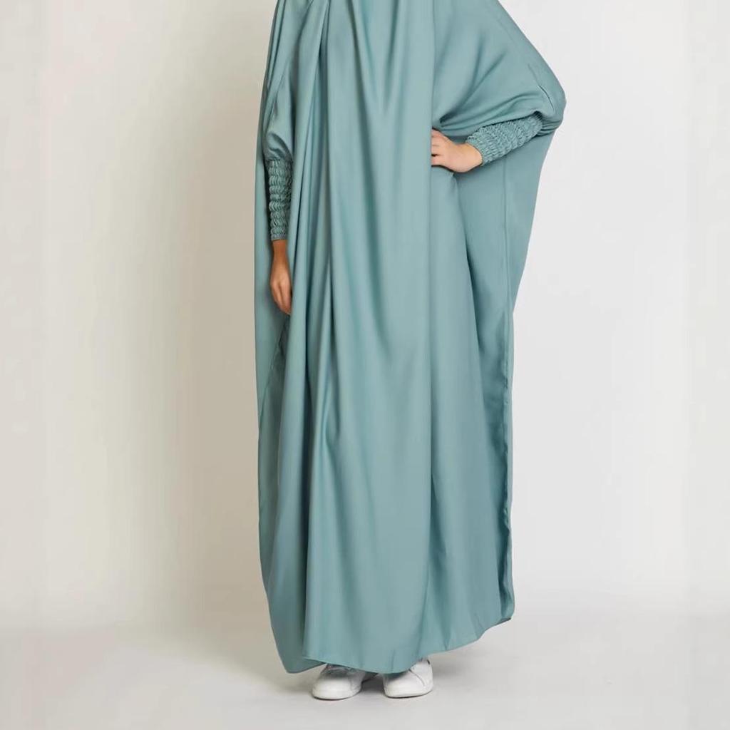 Women's Solid Color Abaya Dress - Middle Eastern & Southeast Asian Style