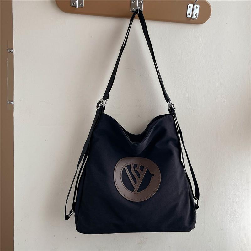 

2025 сумка большой вместимости для отдыха, нишевая, для поездок на работу, на одно плечо, красивая, модная, для студентов колледжа, новая сумка-тоут