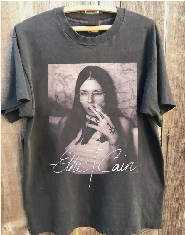 Ethel Cain Preacher039;s Daughter Album Signature T Shirt All Size Unisex T-Shirt XL