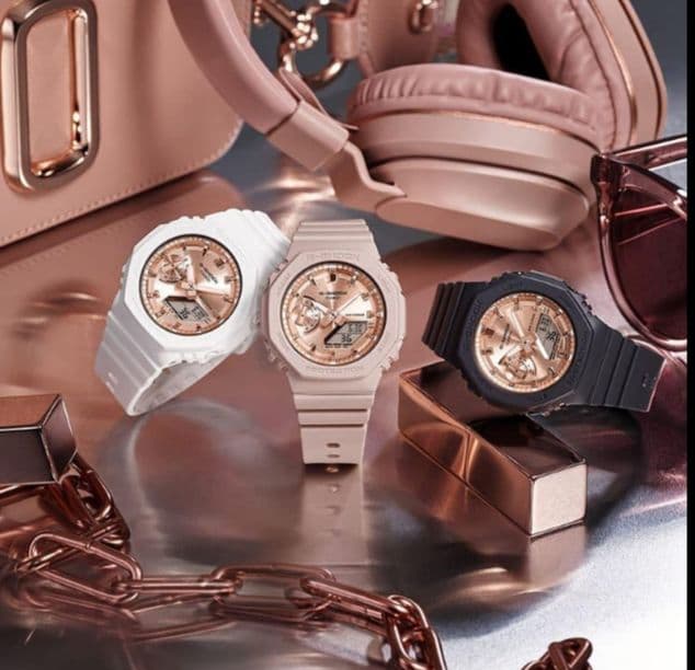 Неиспользованные наручные часы Casio G-SHOCK 5611JA, аксессуары в комплекте.