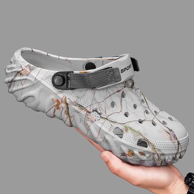 Outdoor Casual  Summer Men Slippers Garden Clogs New Male Hole Shoes Light Water Beach Shoes Comfort Home Soft Slides