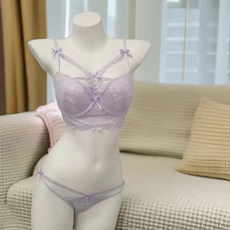 New Sexy Pure Desire To Wear Lace Underwear Women's Suit Cross-dew Belt Love Pendant Steel Ring Gathering Bra Cover