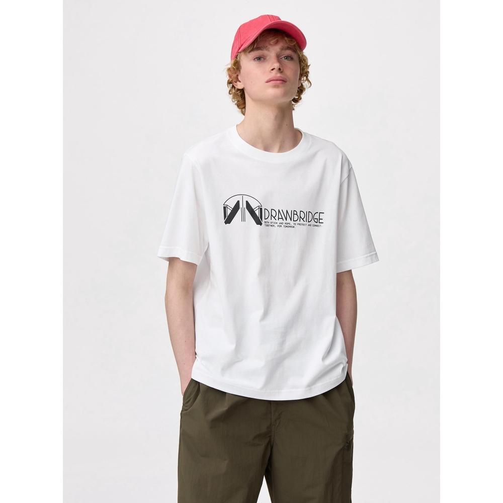 

GU by Uniqlo Графика T deaTh sTranding 2 На Пляже 00 WHITE/XS