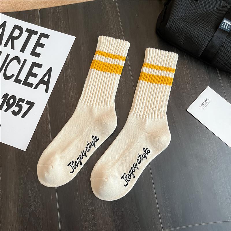 Fashion Unisex Striped Cotton Mid-calf Warm Socks Sweat-absorbent Anti-friction Sports Socks Men Basketball Socks Running Socks