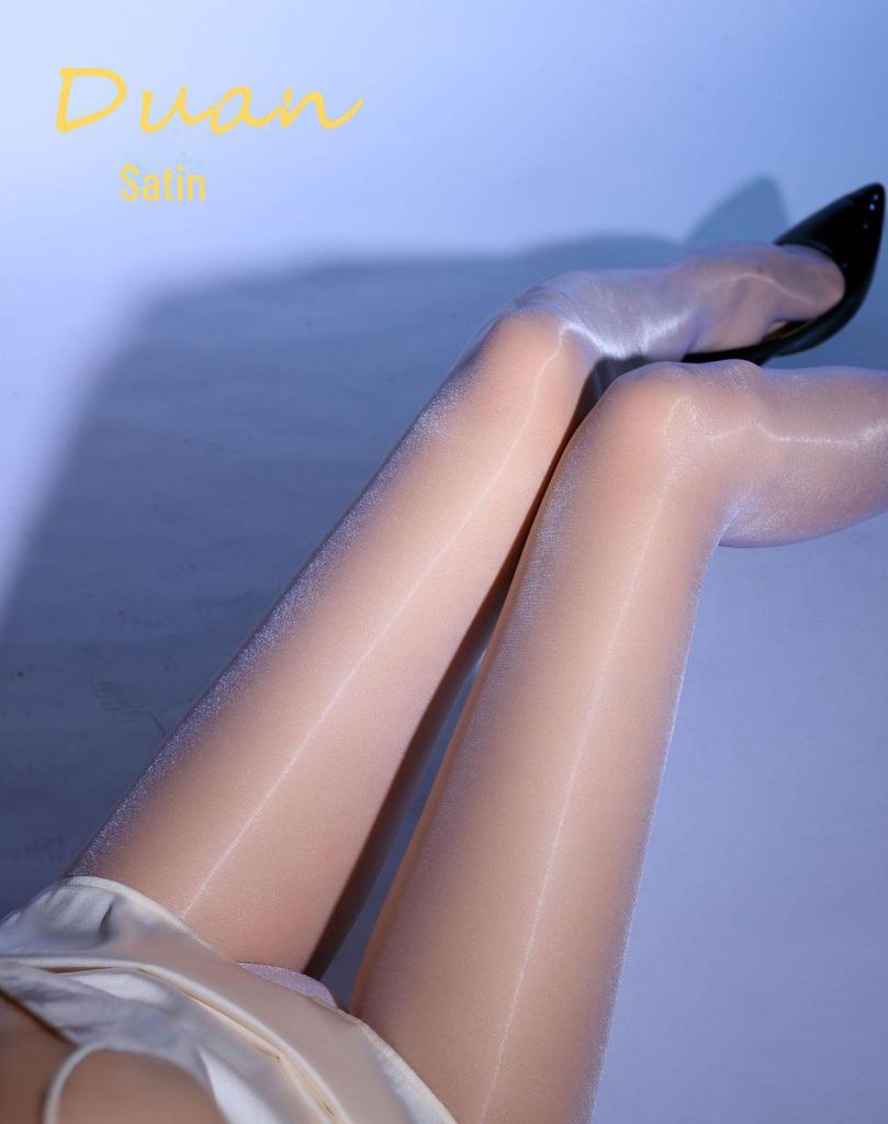Ling Tiansheng Ultra-Thin Seamless Silky Black Stockings for Men