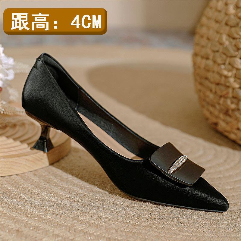 French high heels women's thin heels 2025 new red wedding shoes spring pointed small heels temperament shallow mouth single shoes