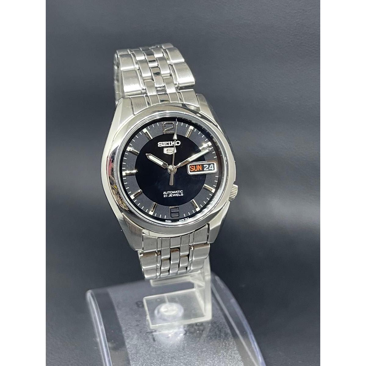 SEIKO5 Seiko 5 automatic winding 7S26-01V0 back skid day date automatic winding five day date 21 stones