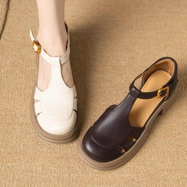 

Casual Wedges for Beach Lounging 39 темно-коричневого кольору