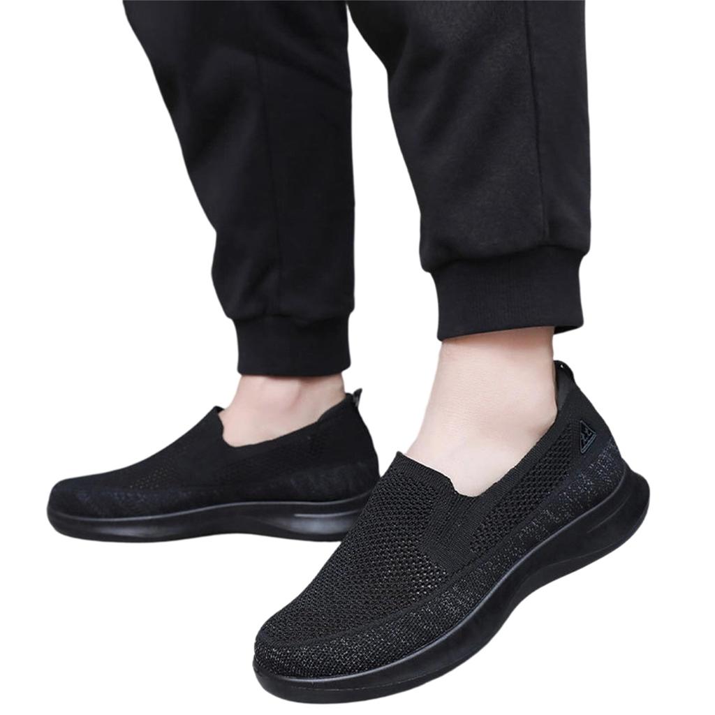 Men's Fashion Slip On Shoes Lightweight Breathable Knit Upper Casual Walking Shoes Flexible Sole Comfortable Fit