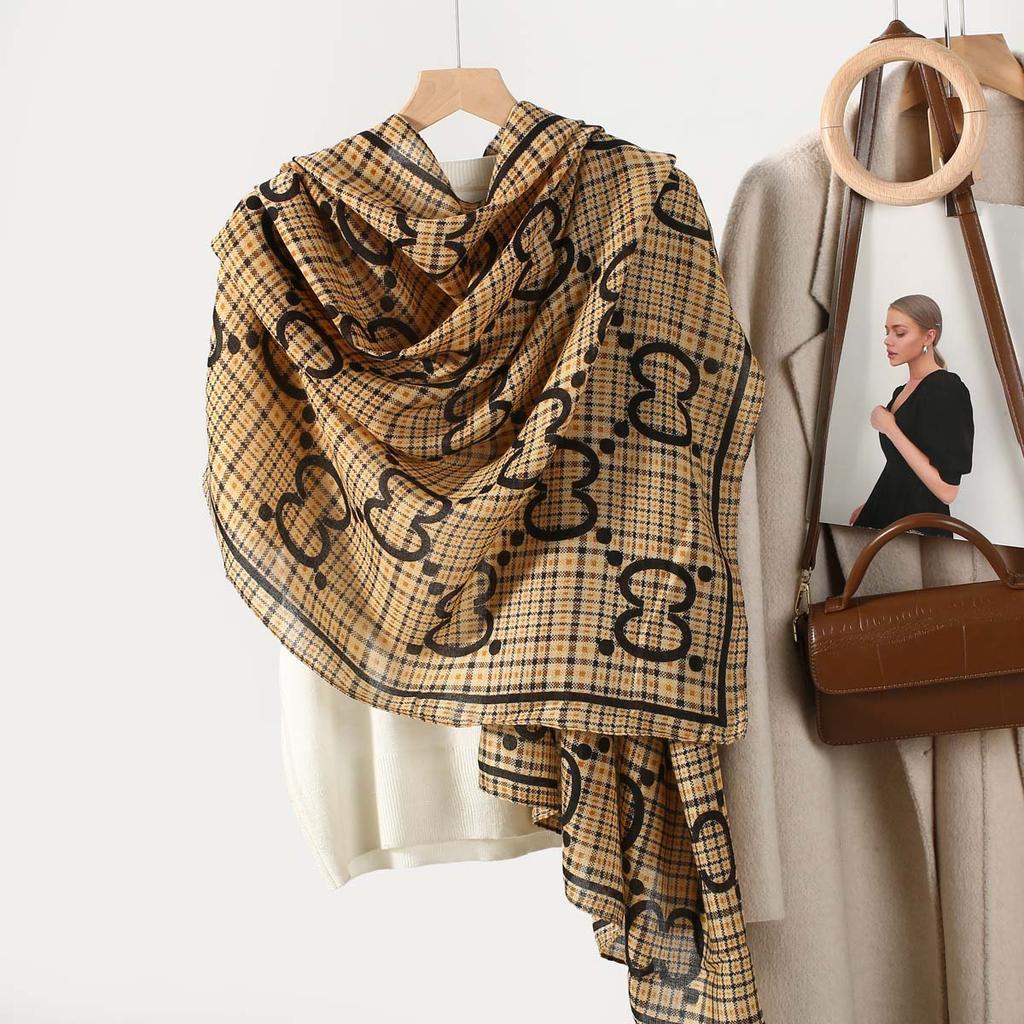 2025 New Cotton and Linen Feel Simple Color Matching Scarf Korean Version Fashion Foreign Style Travel Sunscreen Yarn