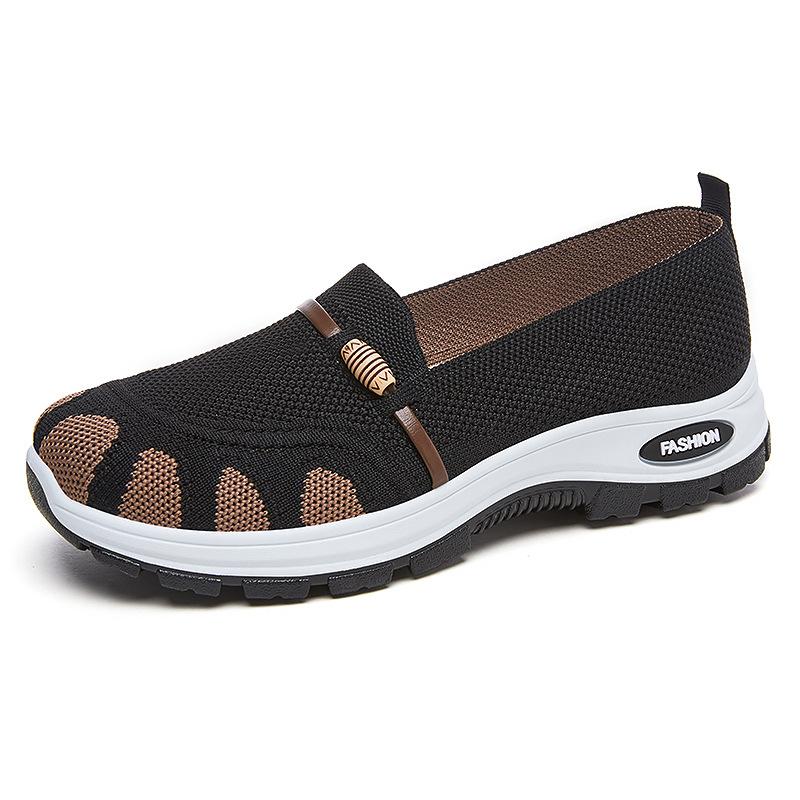 Cloth shoes women's soft soles are not tired, casual single shoes summer new mother shoes one pedal soft soles breathable women's shoes