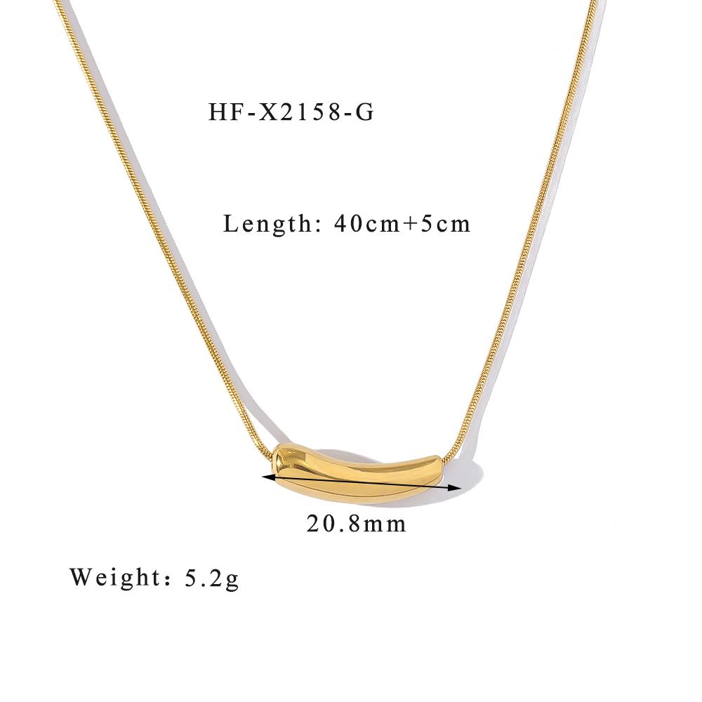 Ins Best Selling 316L Stainless Steel 18K Face Textured Oval Pendant Charms Necklace for Women Waterproof Jewelry