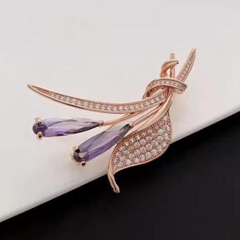 Cute High-Grade Flower Brooches Exquisite Lapel Pins For Women Girls Fashion Versatile Corsage Clothing Accessories Gifts