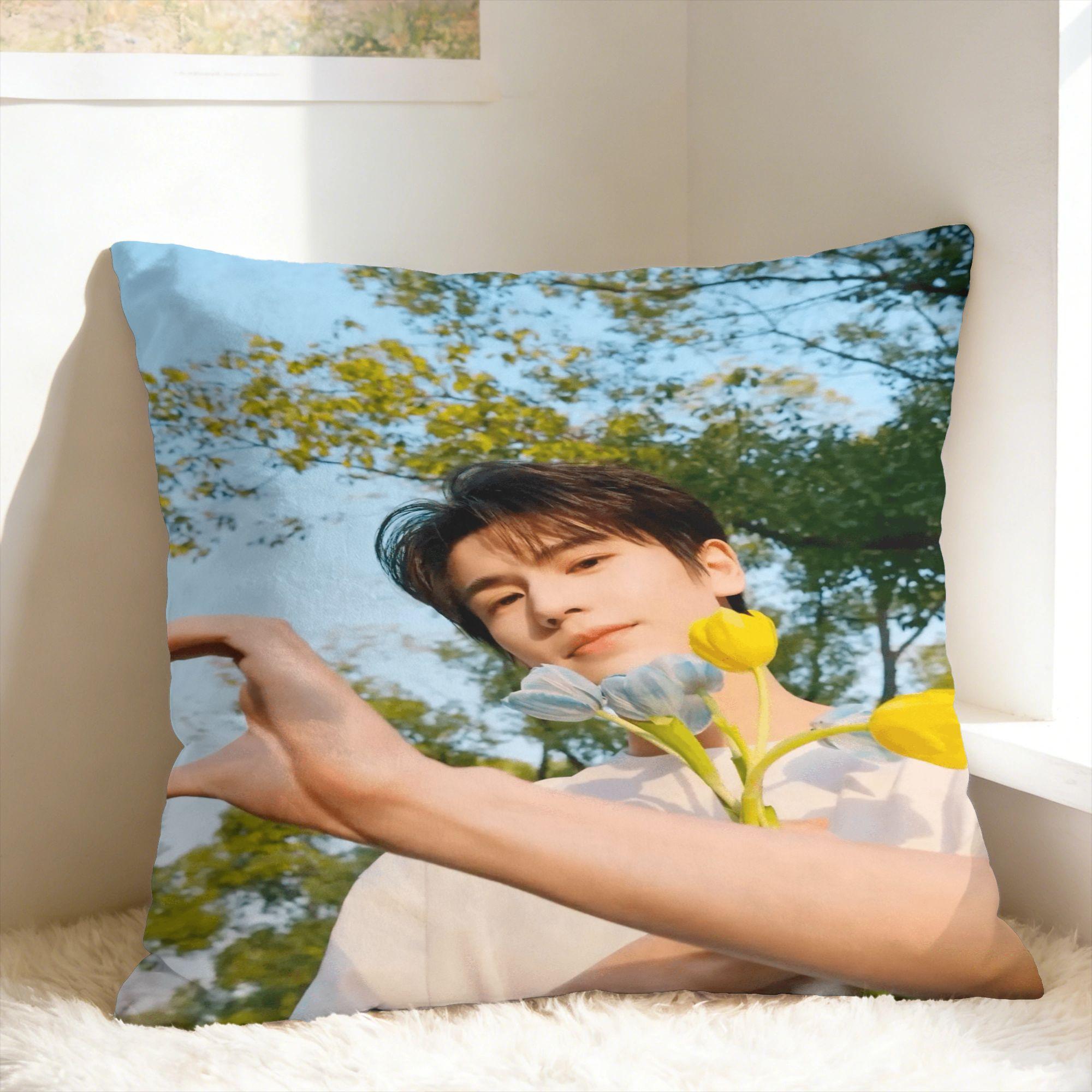 Fine Glasses Unisex Zhang Linghe Pillow Case Kawaii Pillow Cover Print Pillowcases For Couch Sofa Bedroom