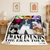 Kpop Hyunjin Stray Kids Music Flannel Blanket Soft Warm Throw Blanket for Bedroom Living Room Bed Travel Camping Picnic Gift