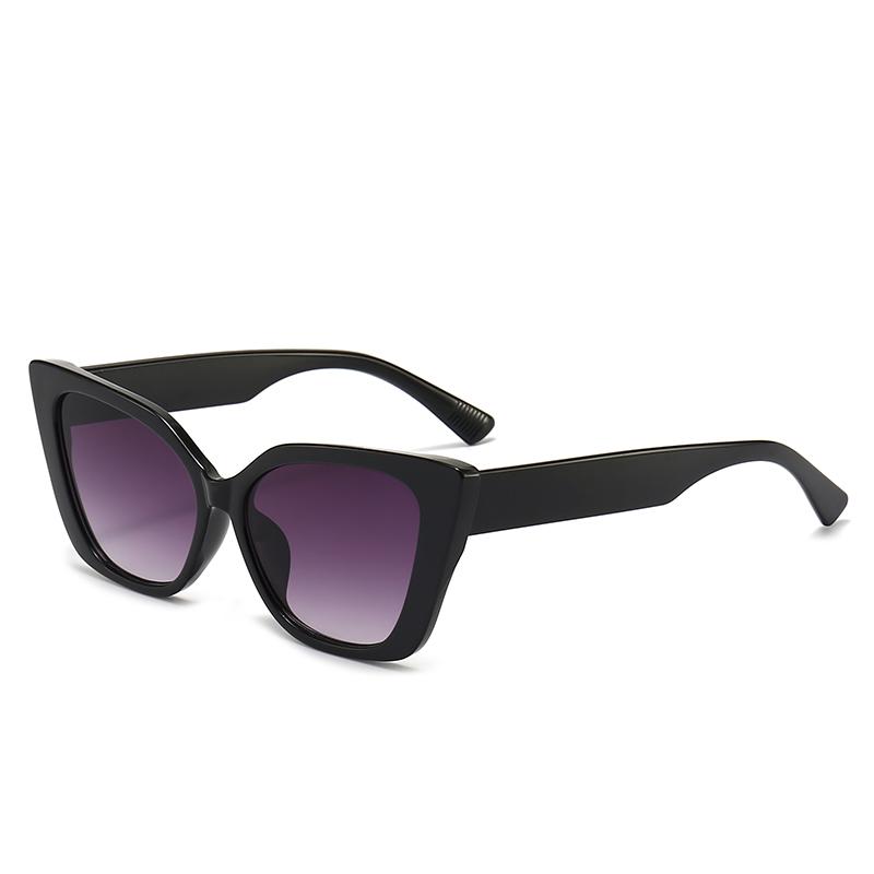 New Cat-Ear Frame Sunglasses Feature A Vintage And Modern Style With A Touch Of Bold And Edgy Flair For Women 5256
