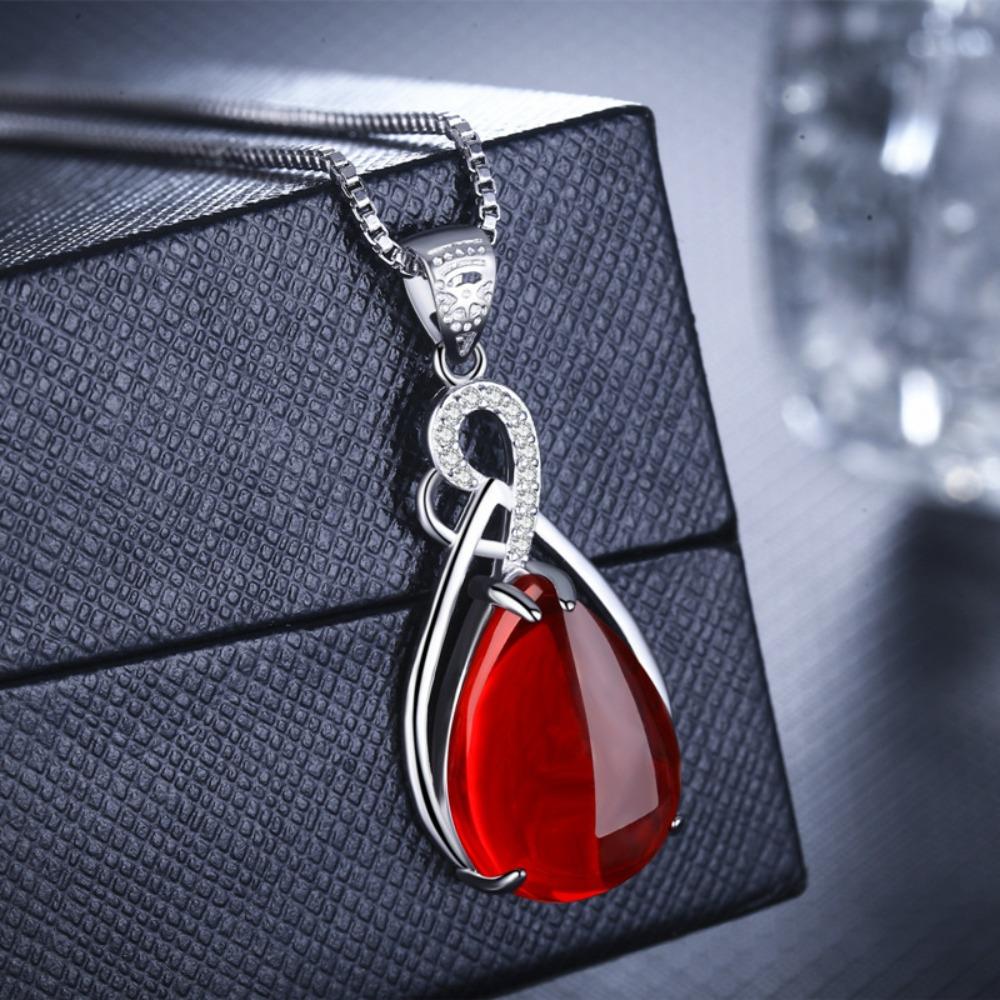 Silver Plated Red Corundum Pendant Necklace Women Green Agate Gemstone Short Choker Collarbone Jewelry
