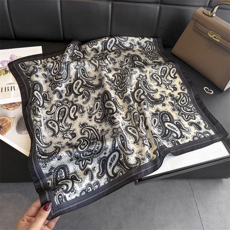 Vintage Cashew Printed Square Silk Feel Scarf For Women 66*70cm