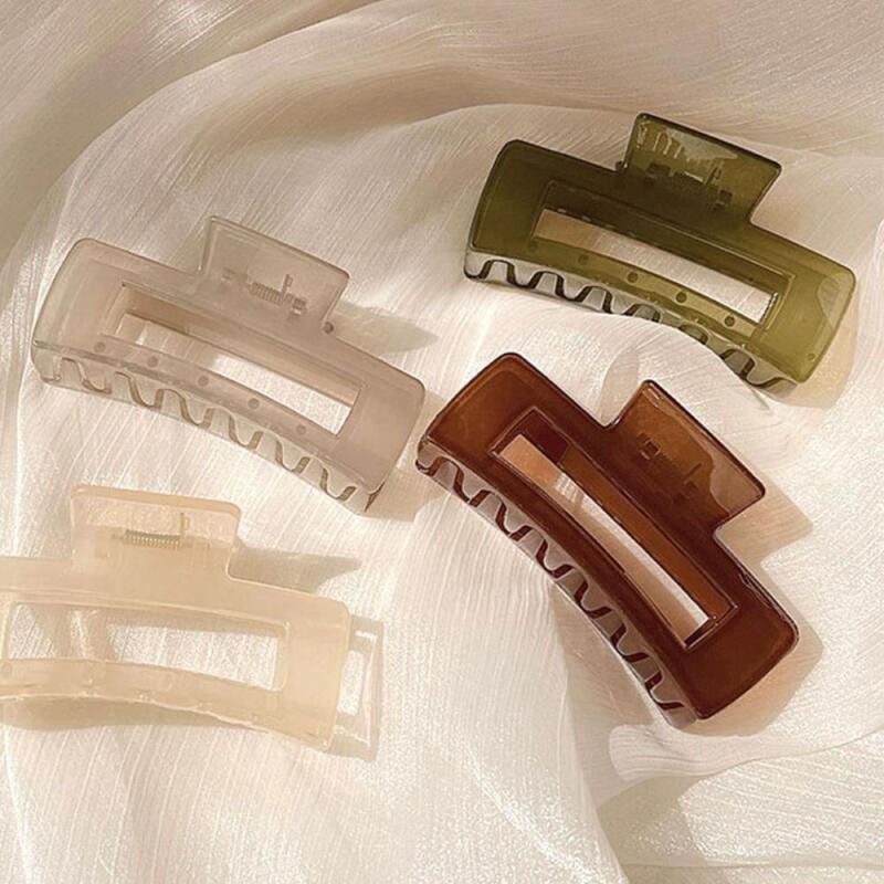 Women s 4-color classic daily hair clip A33176_Brown