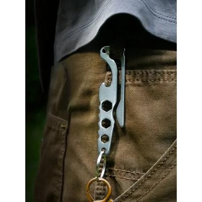 Man Outdoor Multifunctional Hanging Buckle Pocket Key Clip Stainless Steel Key Buckle EDC Tool Bottle Opener Hexagonal Wrench