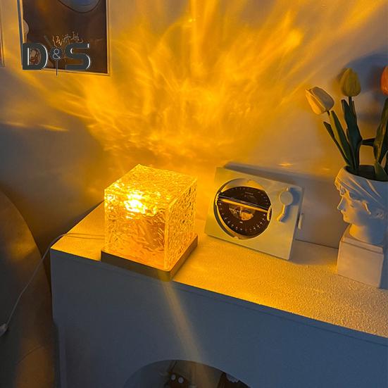 Projektorová lampa Morská vlna Nočné svetlo Diaľkové ovládanie 16 farieb Postupne rotujúci plameň Vodná lampa s drevenou základňou