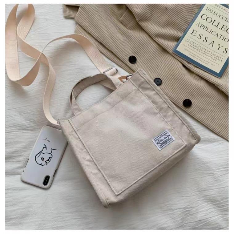 

Женская сумка вельветовая 2026 новая сумка-тоут корейская простая Харадзюку плечевая сумка-мессенджер 25*20*8 белый