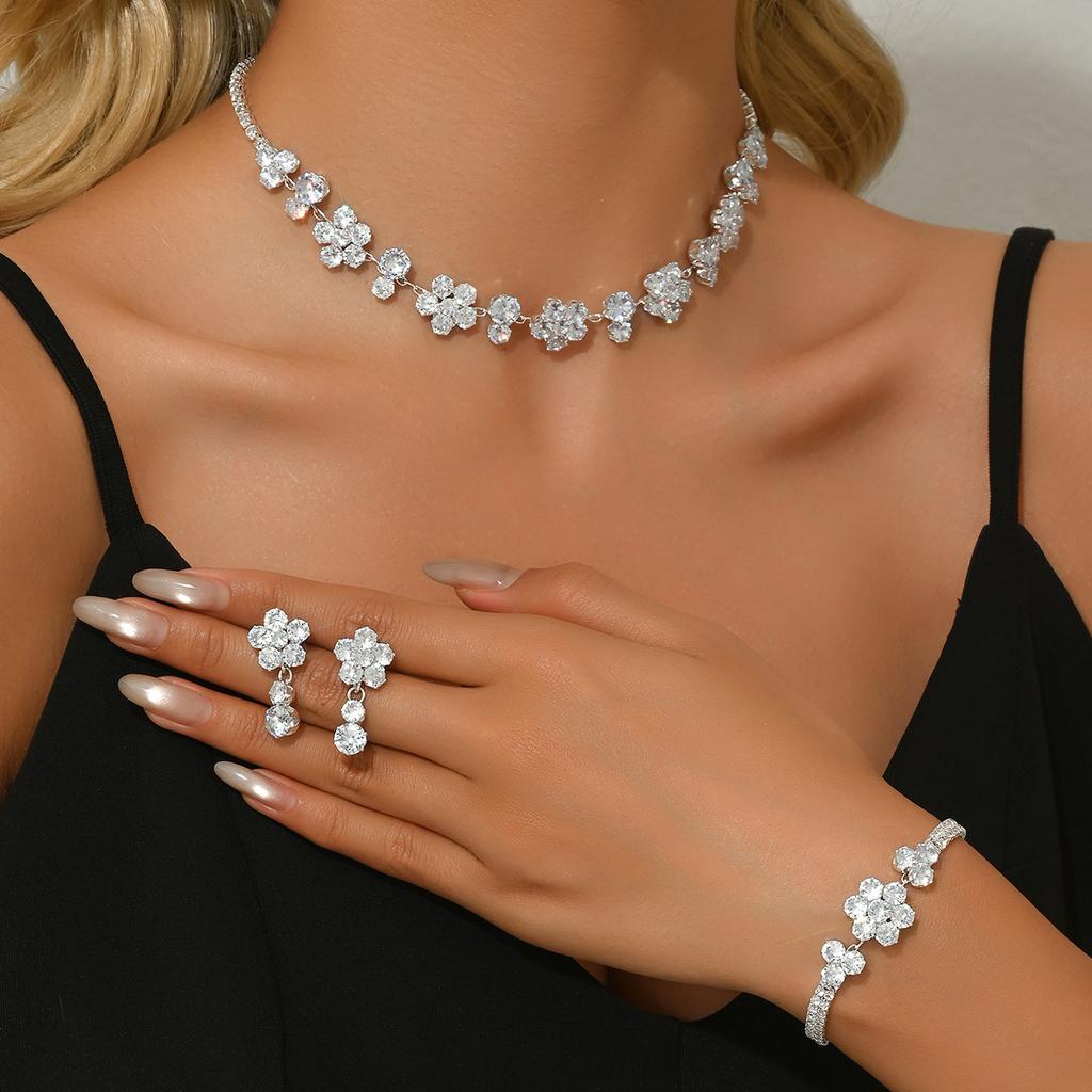 Middle Eastern Simple And Noble Zircon Jewelry Set Four-Claw Necklace Earrings Bracelet Bridal Temperament Set Wedding Accessories